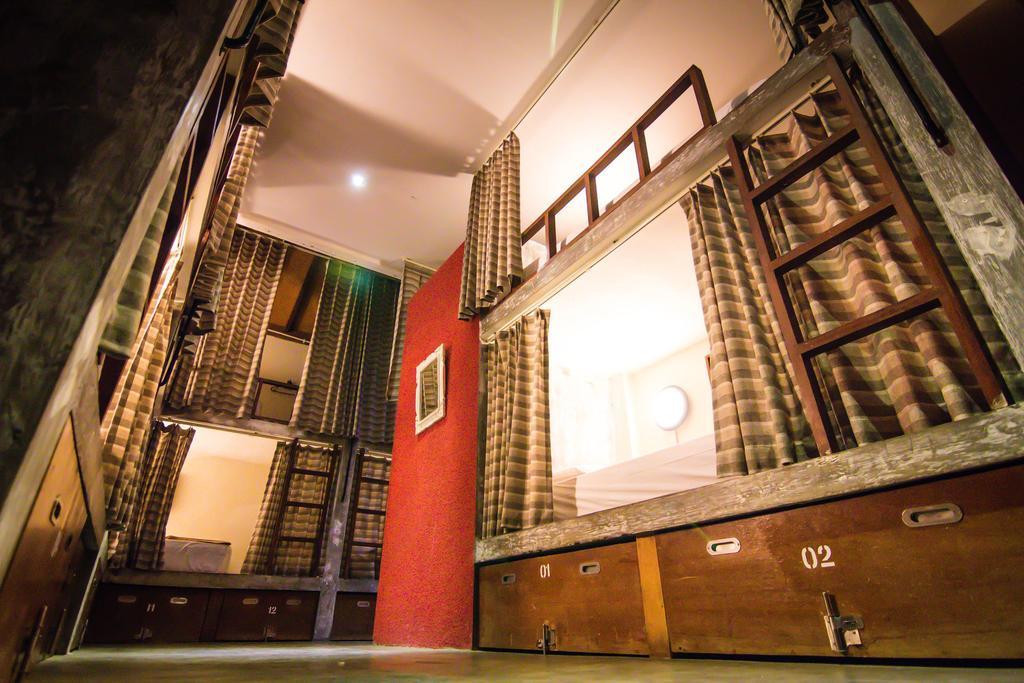 Kayun Hostel Legian Szoba fotó