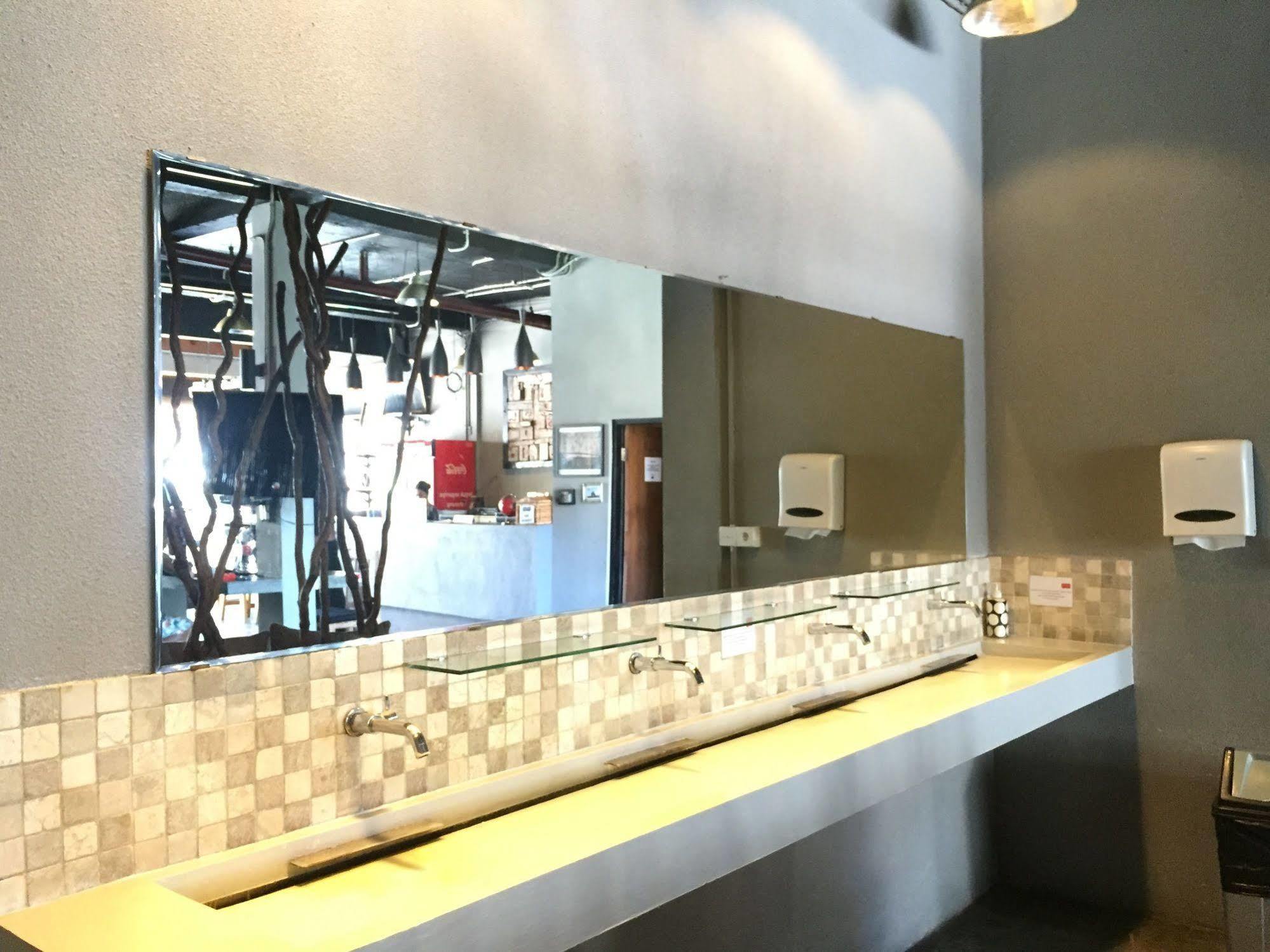 Kayun Hostel Legian Kültér fotó