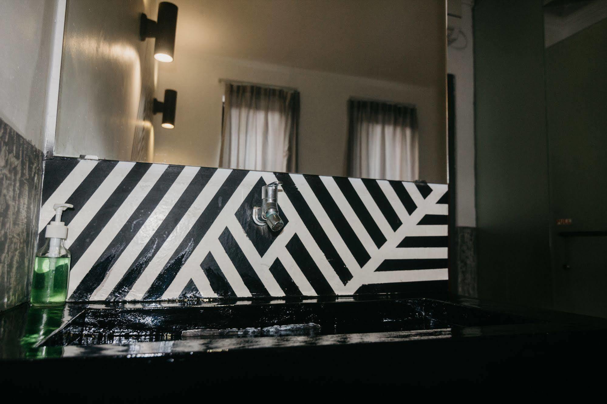 Kayun Hostel Legian Kültér fotó