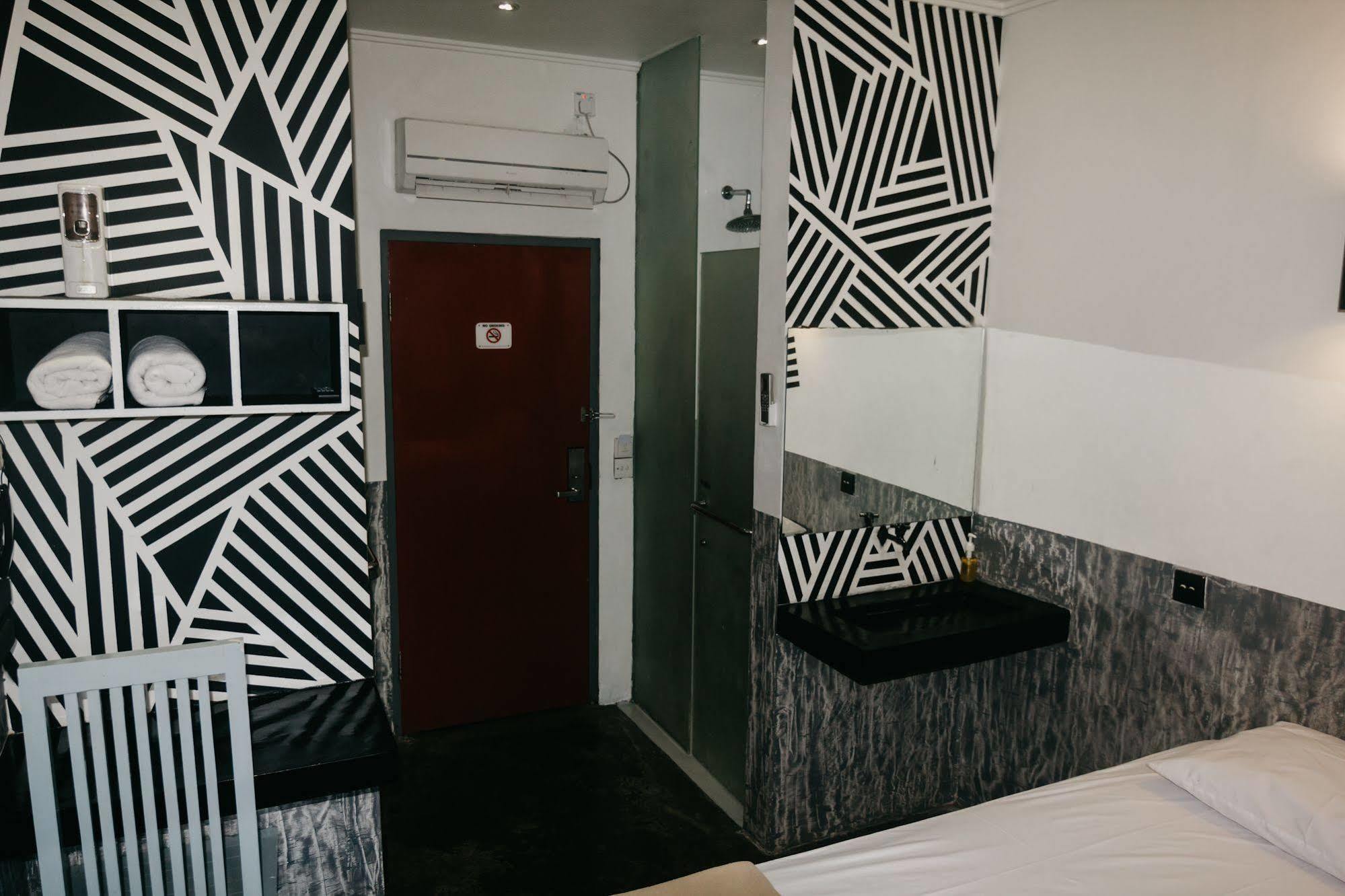 Kayun Hostel Legian Kültér fotó