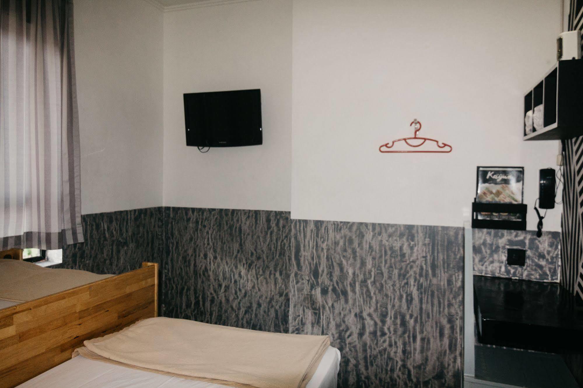 Kayun Hostel Legian Kültér fotó